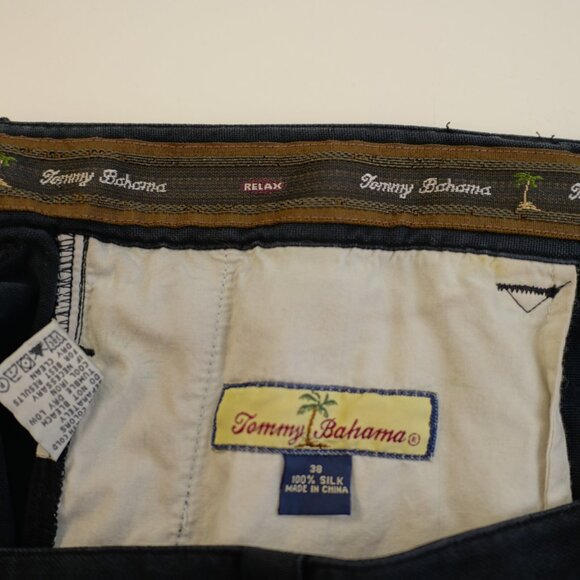 Tommy Bahama 100%‎ Silk Black Shorts 36 / 8 Pleated High Rise Tagged 38 - Picture 5 of 5